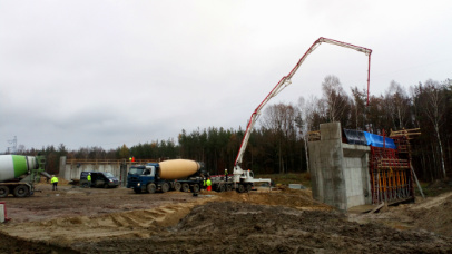 Zdjęcie 11 z budowy obwodnicy Szczecinka w ciągu drogi expresowej S11 - Xbeton Polska - Wytwórnia betonu