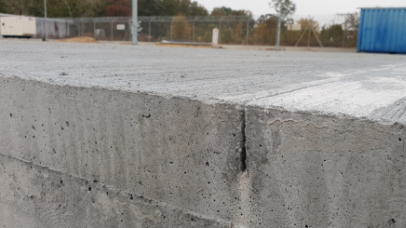 Zdjęcie 6 z budowy nawierzchni betonowej na Lotnisku Wojskowym w Pozwidzu - Xbeton Polska - Wytwórnia betonu