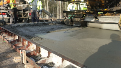 Zdjęcie 16. do artykułu „Produkcja betonu nawierzchniowego (beton drogowy) na 33 Bazę Lotnictwa Transportowego w Powidzu” - Xbeton
